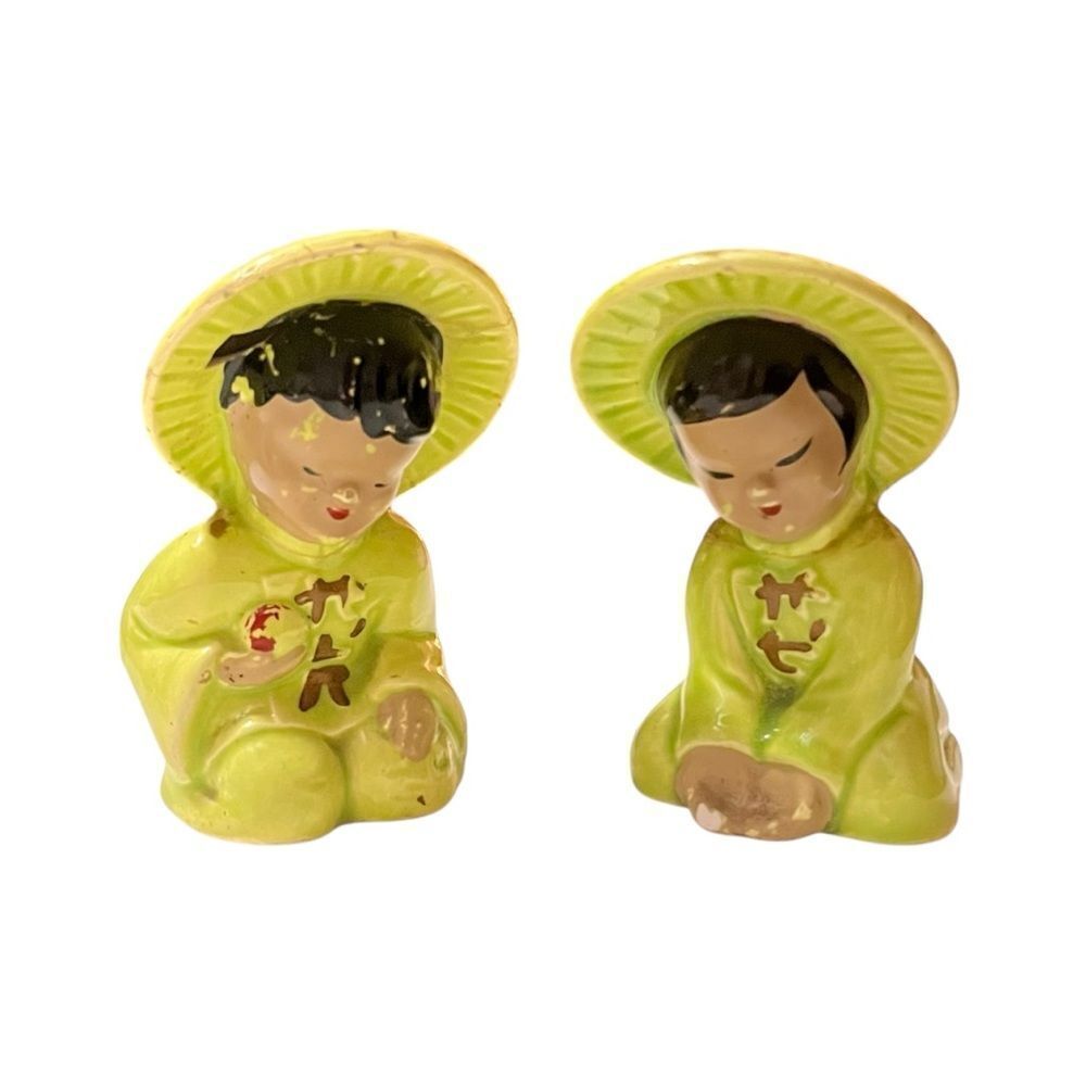 Vintage 1940’s Chinese Boy/Girl Salt & Pepper Shakers